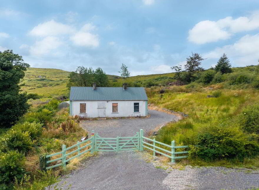 Derreen Belgarrow, Foxford