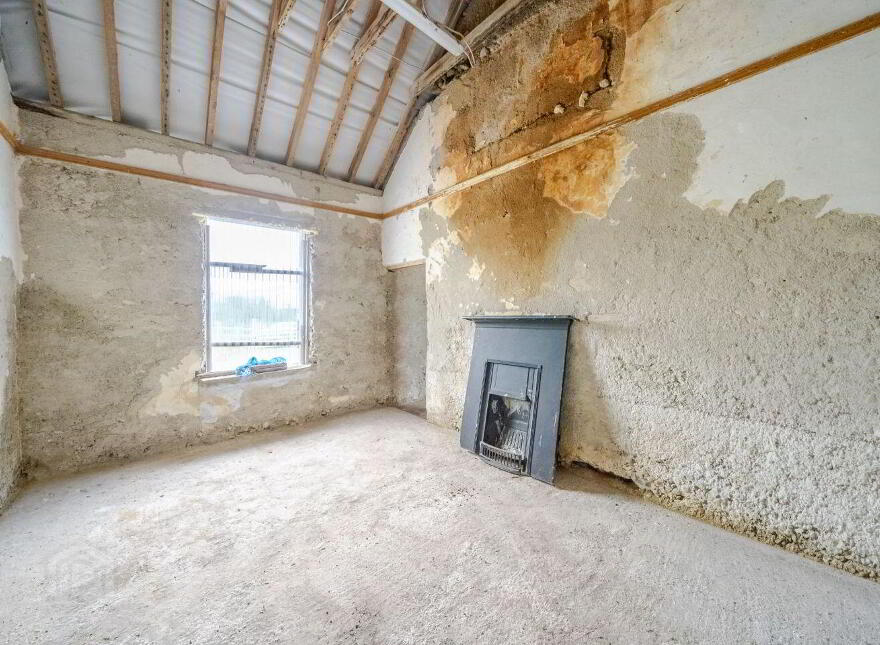 Derreen Belgarrow, Foxford