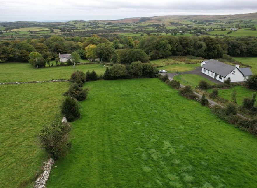 Lankhill, Westport