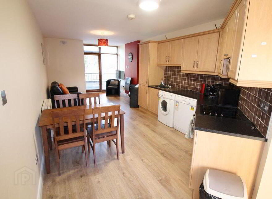 31 Ashwood Glade, Westport, F28Y414