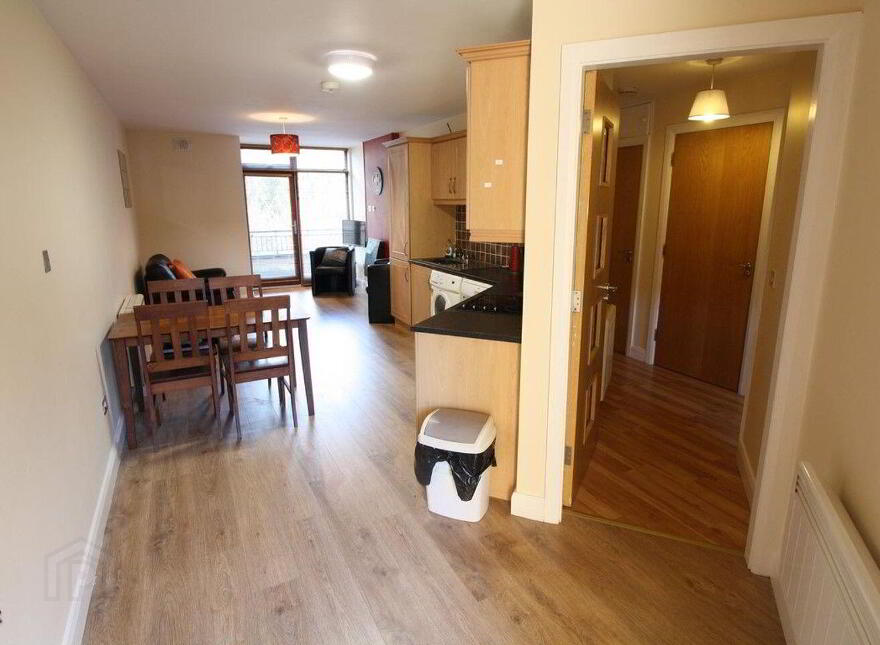 31 Ashwood Glade, Westport, F28Y414