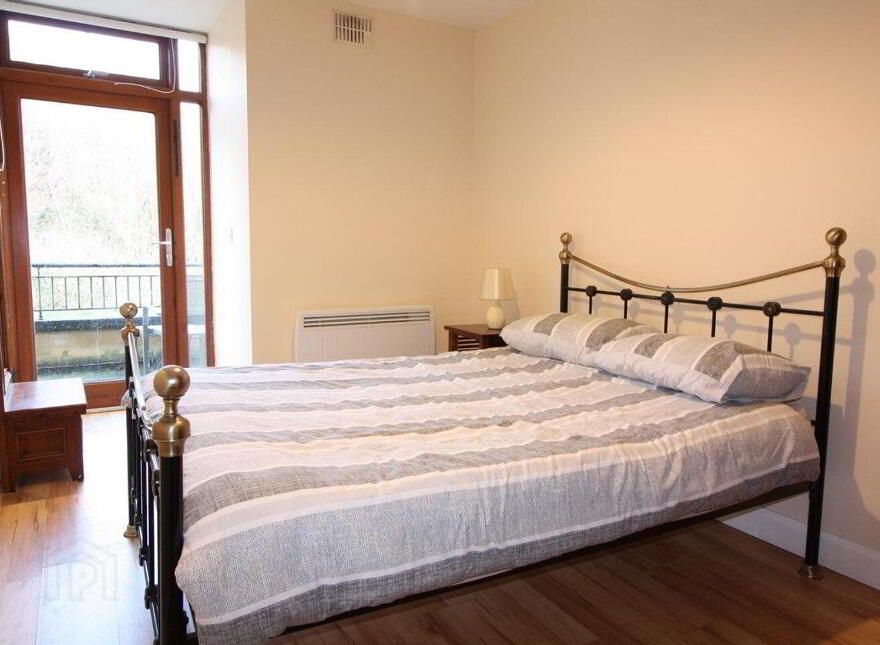 31 Ashwood Glade, Westport, F28Y414