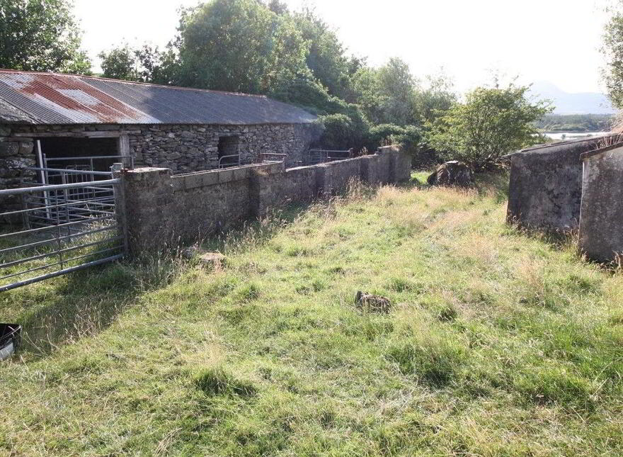 Carramore, Liscarney, Westport
