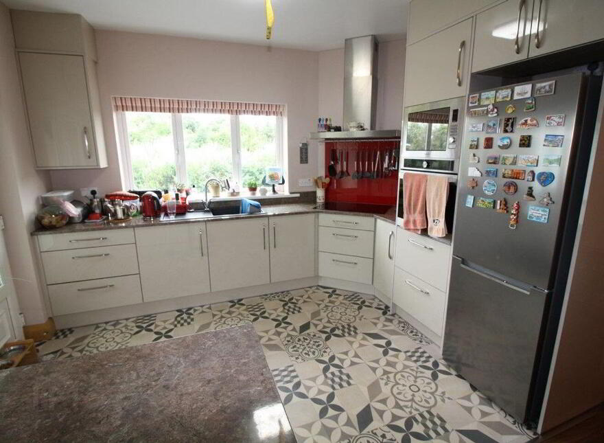 Derrycontoort East, Newport, Newport, F28PW50
