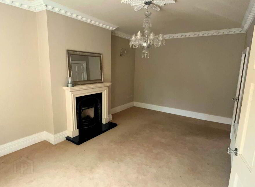 1 Coach House Yard, Johnstown, W91H738