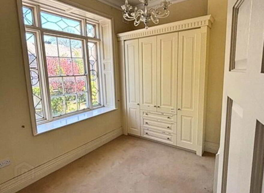 1 Coach House Yard, Johnstown, W91H738