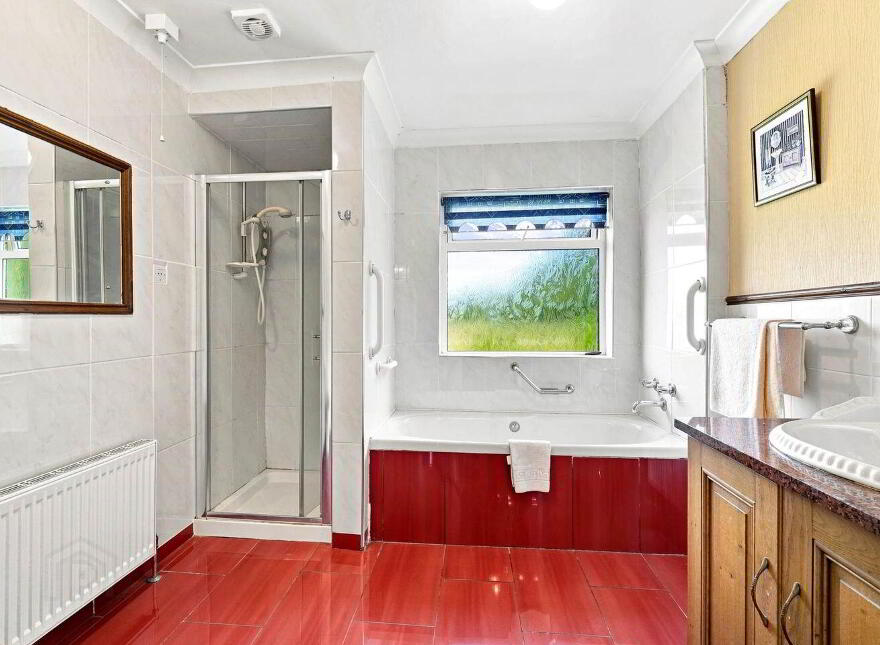 The Willows, Daars, Sallins, W91F5Y4