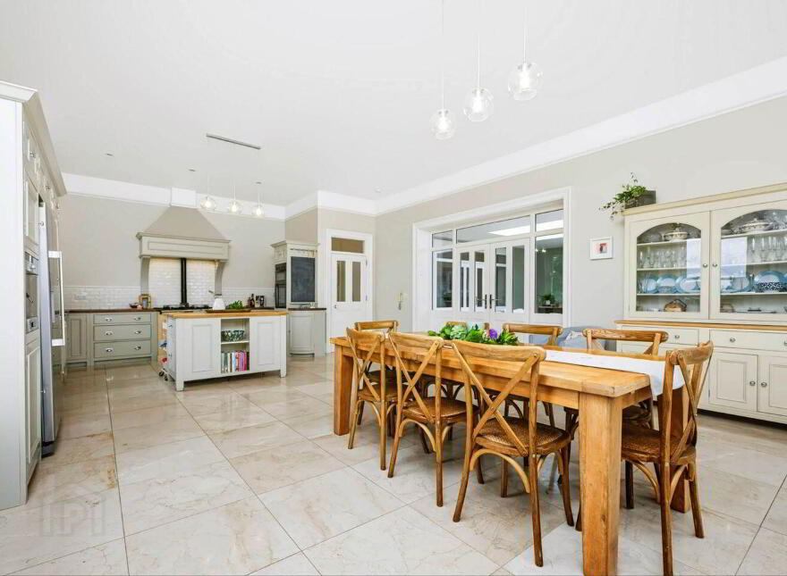 Stone Cross, Eadestown, Naas, W91NDX8