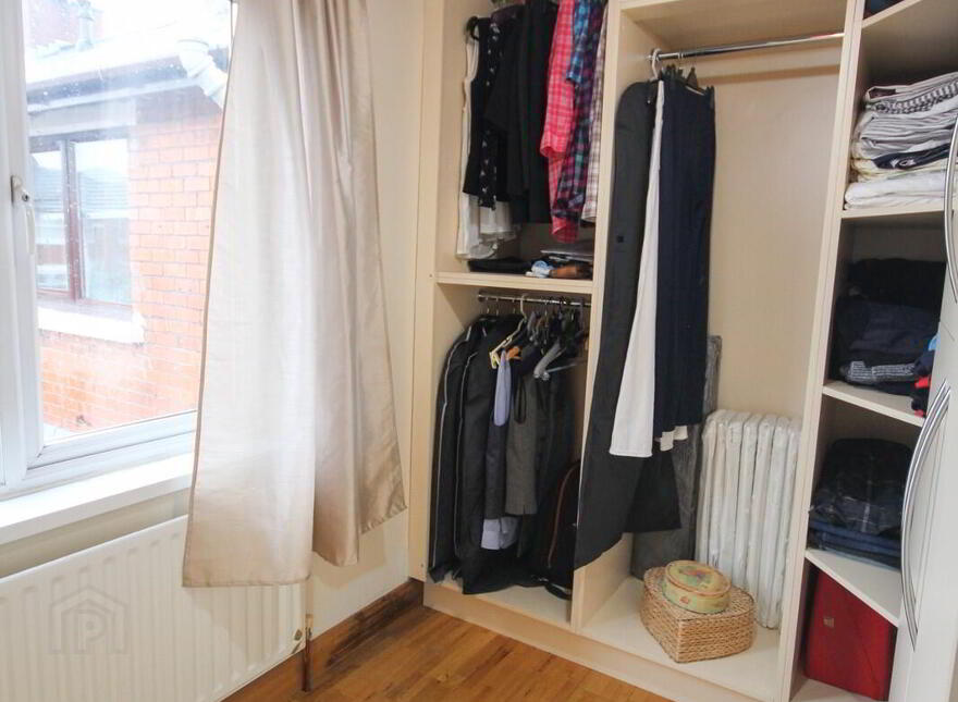 8 Frenchpark Street, Belfast, BT12 6NX