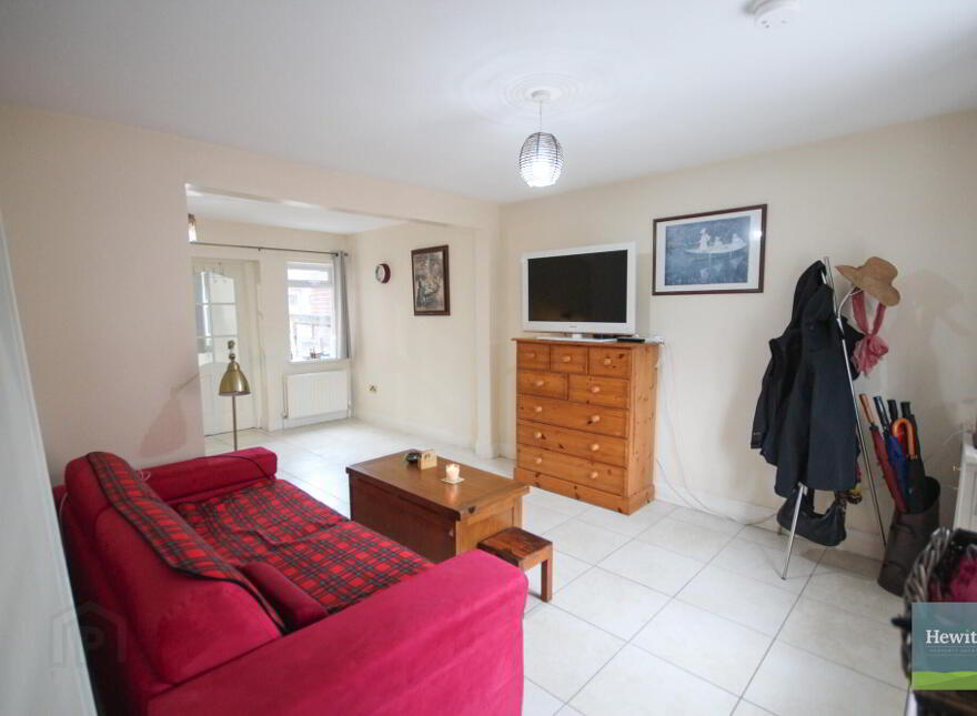 8 Frenchpark Street, Belfast, BT12 6NX