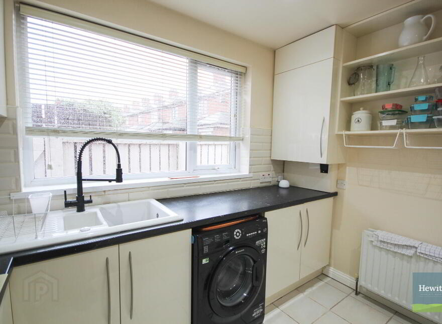 8 Frenchpark Street, Belfast, BT12 6NX