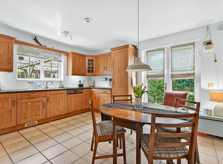 7 Millbank Glen, Dromahair, F91V6V3
