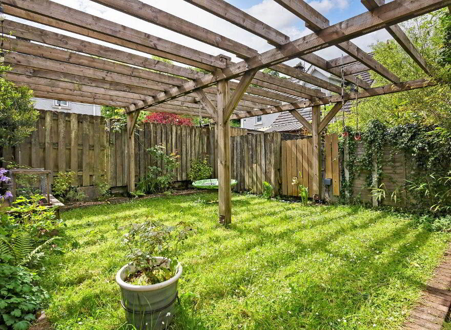 7 Millbank Glen, Dromahair, F91V6V3