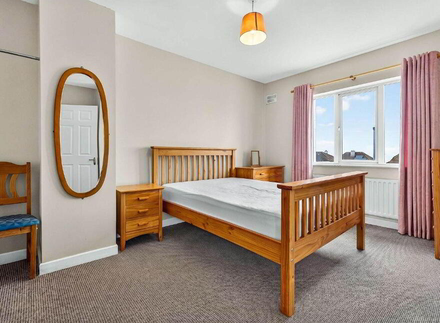 18 The Plains, Strandhill, F91A0V6