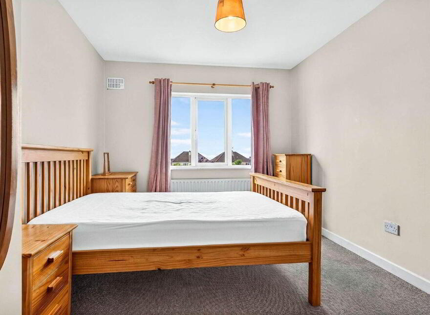 18 The Plains, Strandhill, F91A0V6