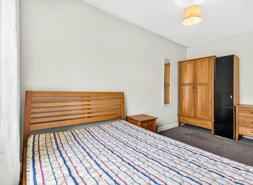 18 The Plains, Strandhill, F91A0V6