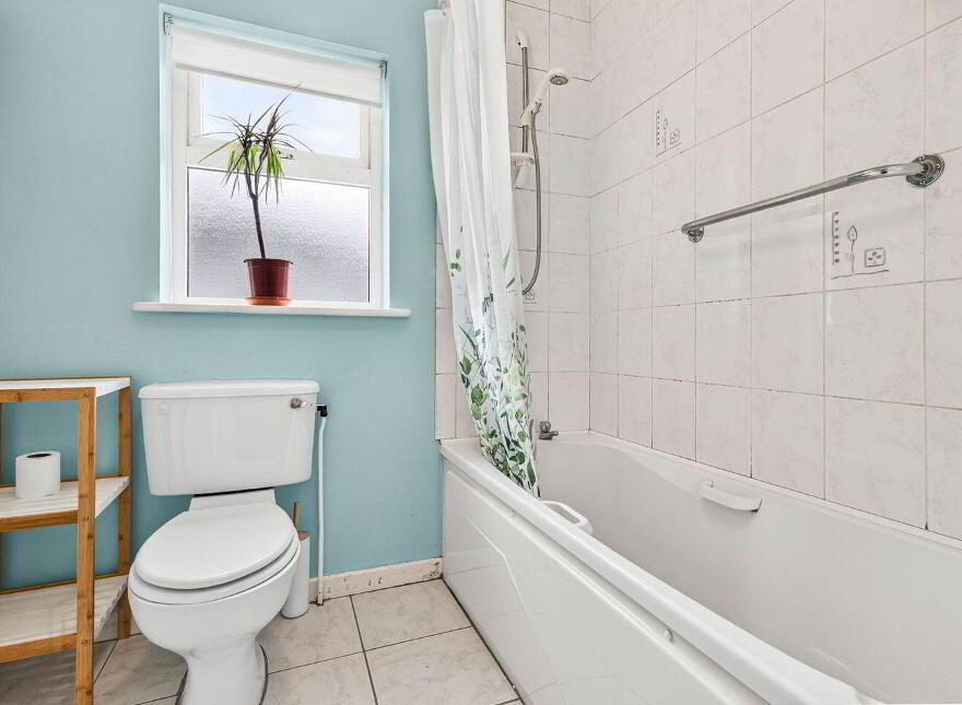 18 The Plains, Strandhill, F91A0V6