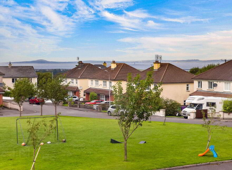 18 The Plains, Strandhill, F91A0V6