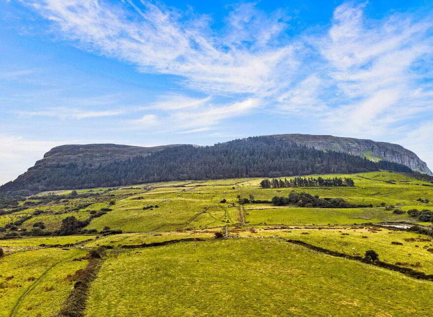 18 The Plains, Strandhill, F91A0V6