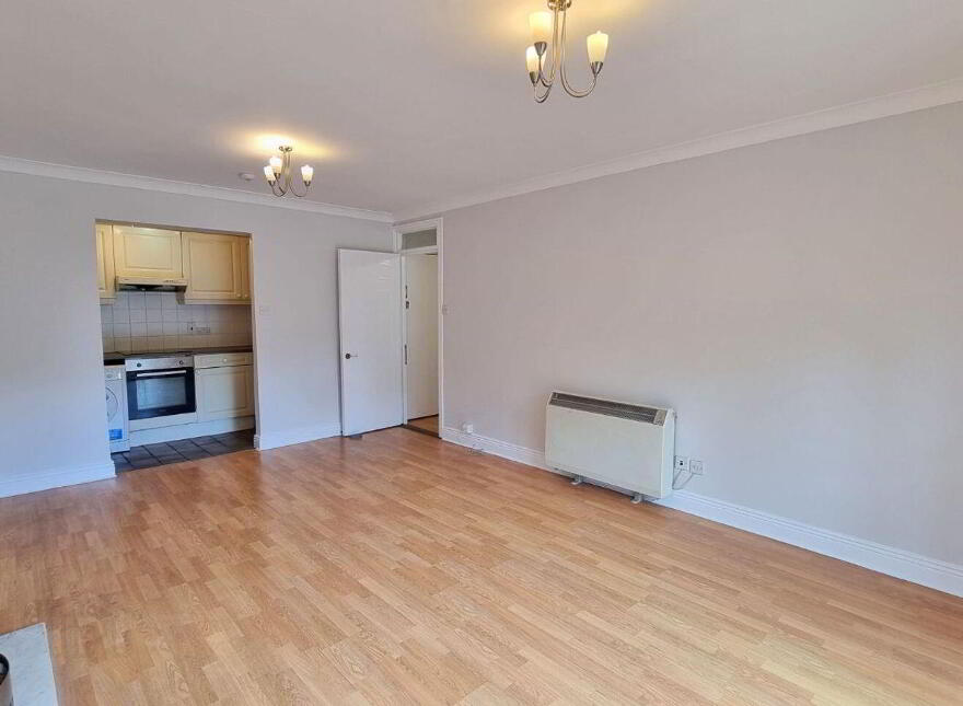 Apartment 11 Trinity Square, Townsend Street, Dublin 2, D02RX76