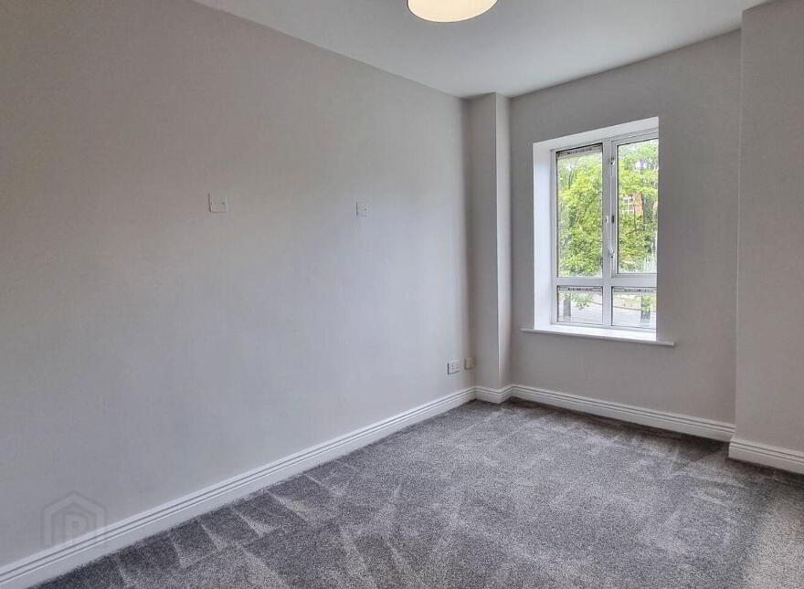 Apartment 11 Trinity Square, Townsend Street, Dublin 2, D02RX76