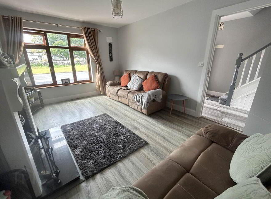 8 Inchicronan, Crusheen, V95N406