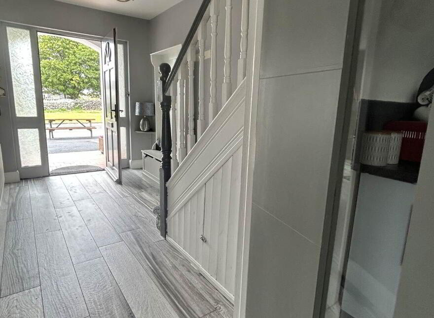 8 Inchicronan, Crusheen, V95N406