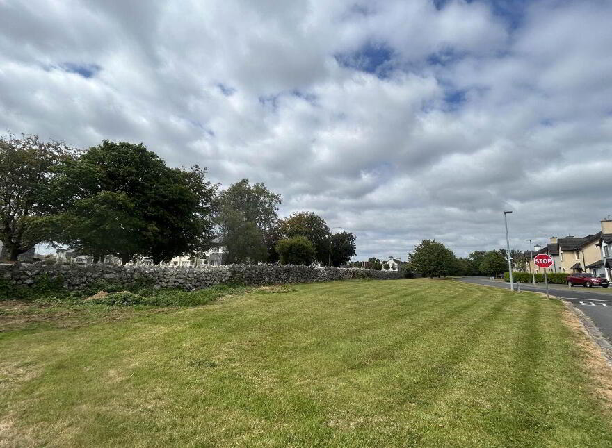 8 Inchicronan, Crusheen, V95N406