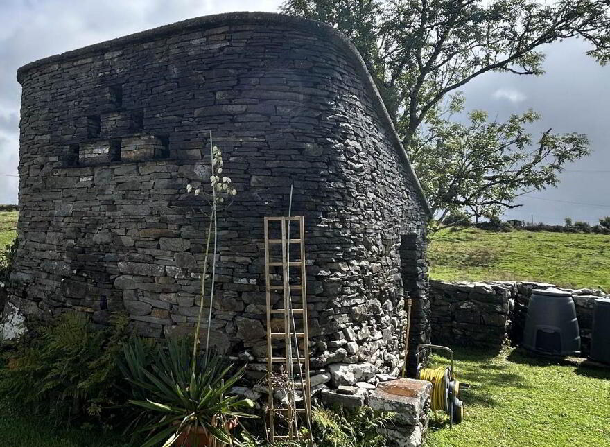 Monreel North Farmhouse, Ennistymon, V95Y7H9