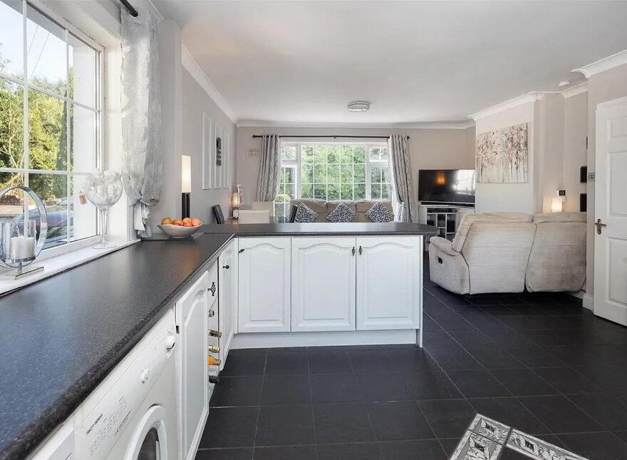 Ballyspillane West, Midleton, Dungourney, P25FN82