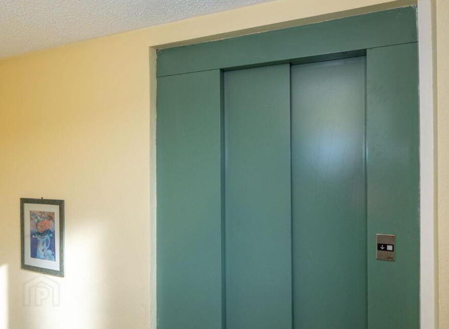 Apartment 27 Salmon Weir, Cork City Centre, T12RC03