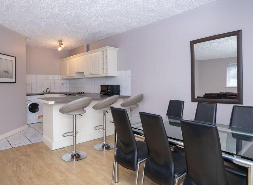 Apartment 27 Salmon Weir, Cork City Centre, T12RC03