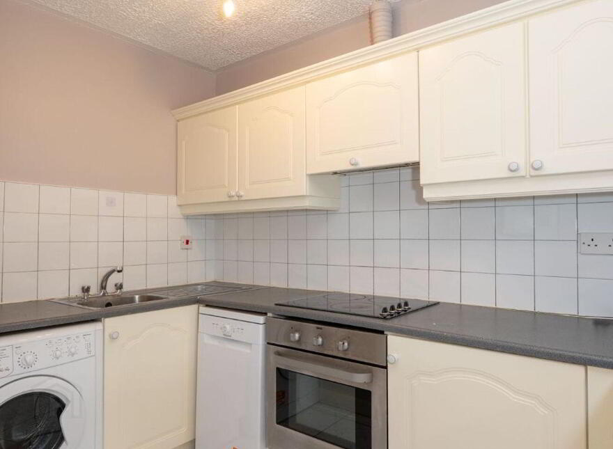 Apartment 27 Salmon Weir, Cork City Centre, T12RC03