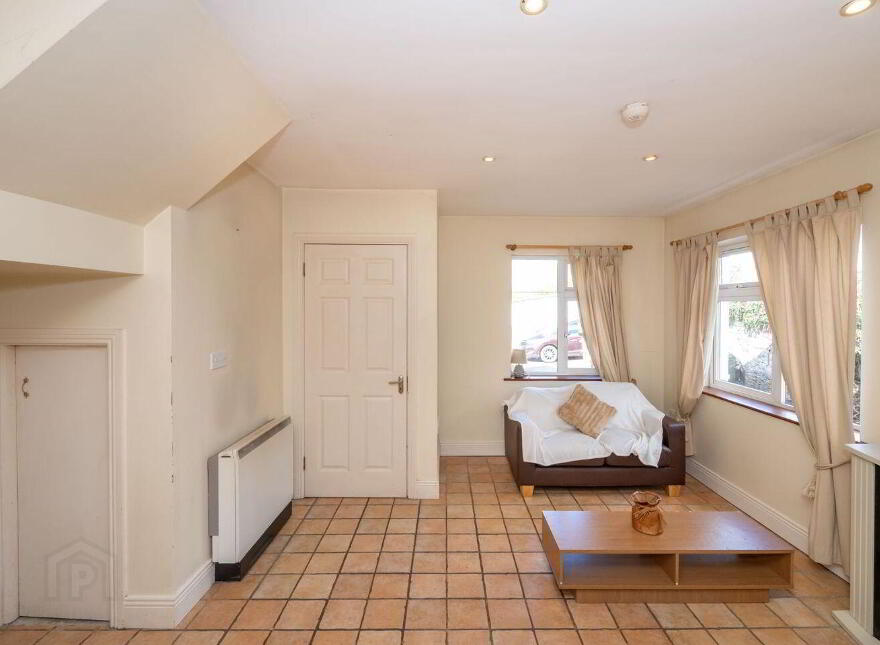 7 Huggardsland, Glasheen Road, Glasheen, T12K4H1