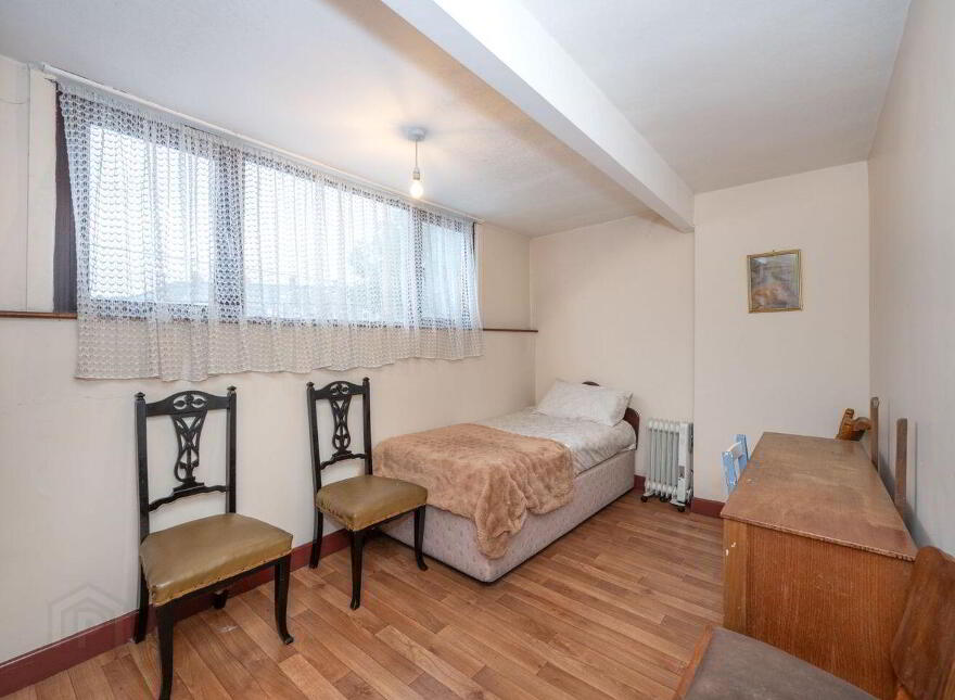 20 Hibernian Buildings, Albert Road, Blackrock, T12D9EA