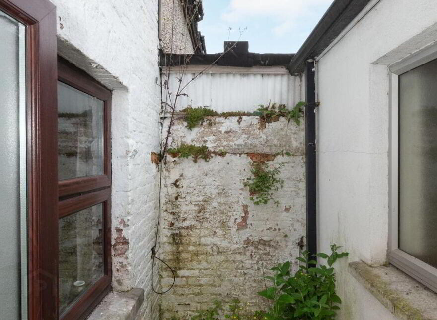 20 Hibernian Buildings, Albert Road, Blackrock, T12D9EA