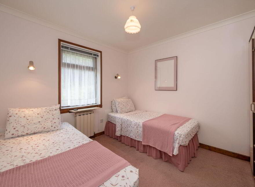 Rathmore, Baltimore, Trafrask, P81EP38