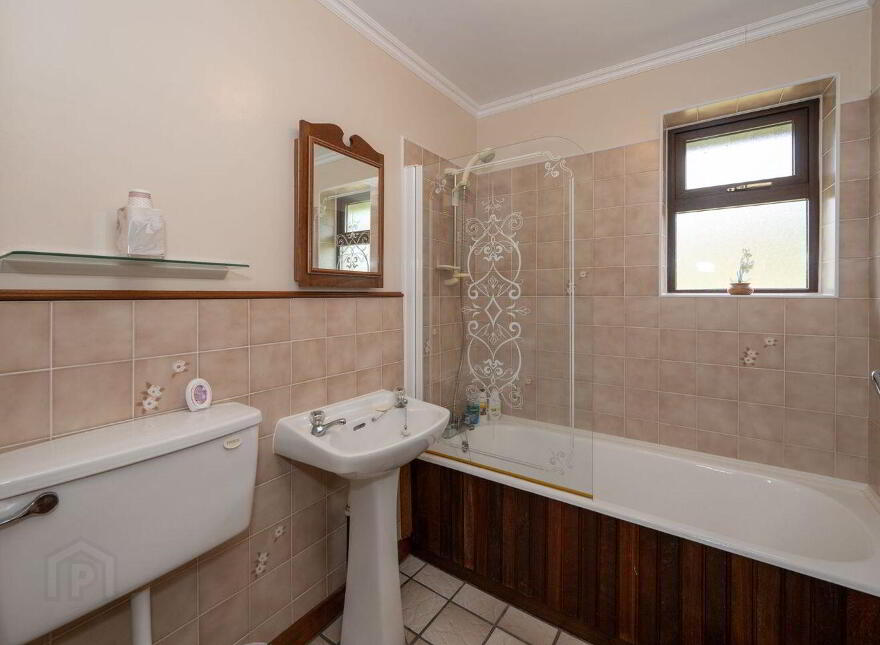 Rathmore, Baltimore, Trafrask, P81EP38