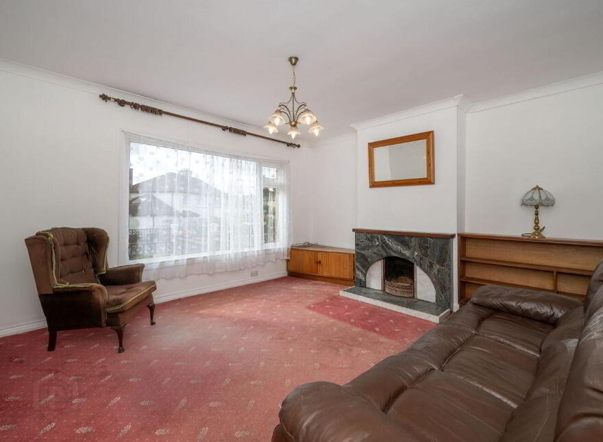 4 Summerstown Avenue, Glasheen, T12E7K3