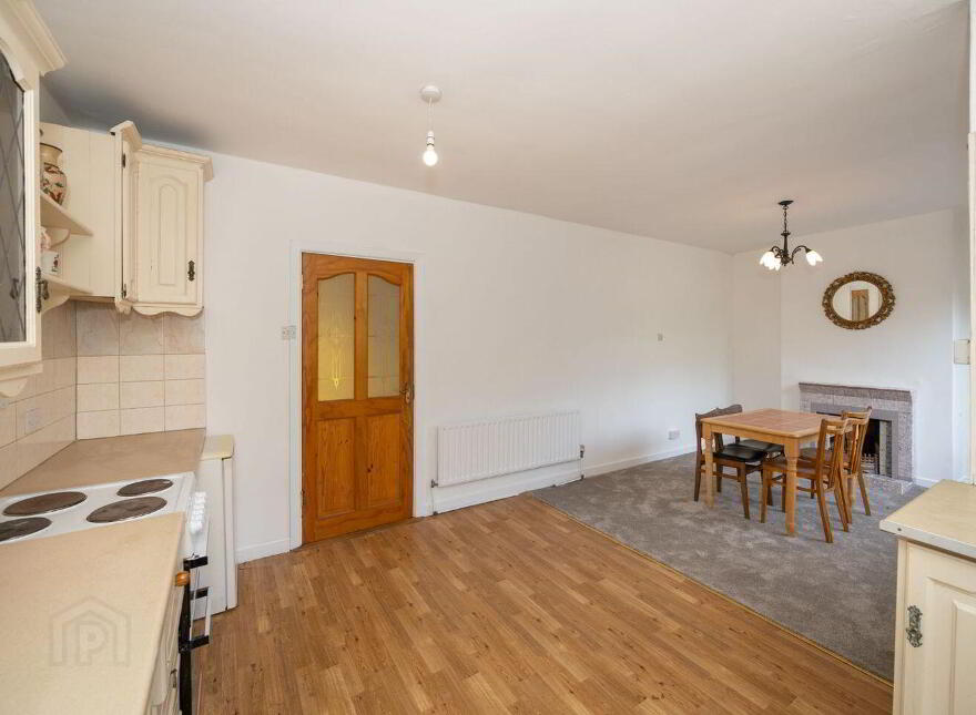 4 Summerstown Avenue, Glasheen, T12E7K3