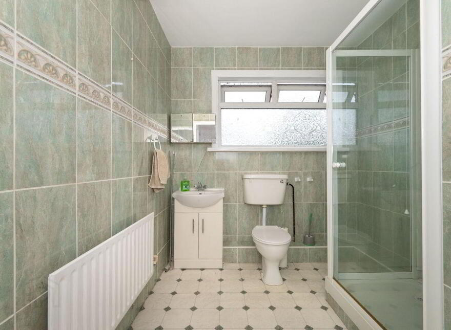 4 Summerstown Avenue, Glasheen, T12E7K3