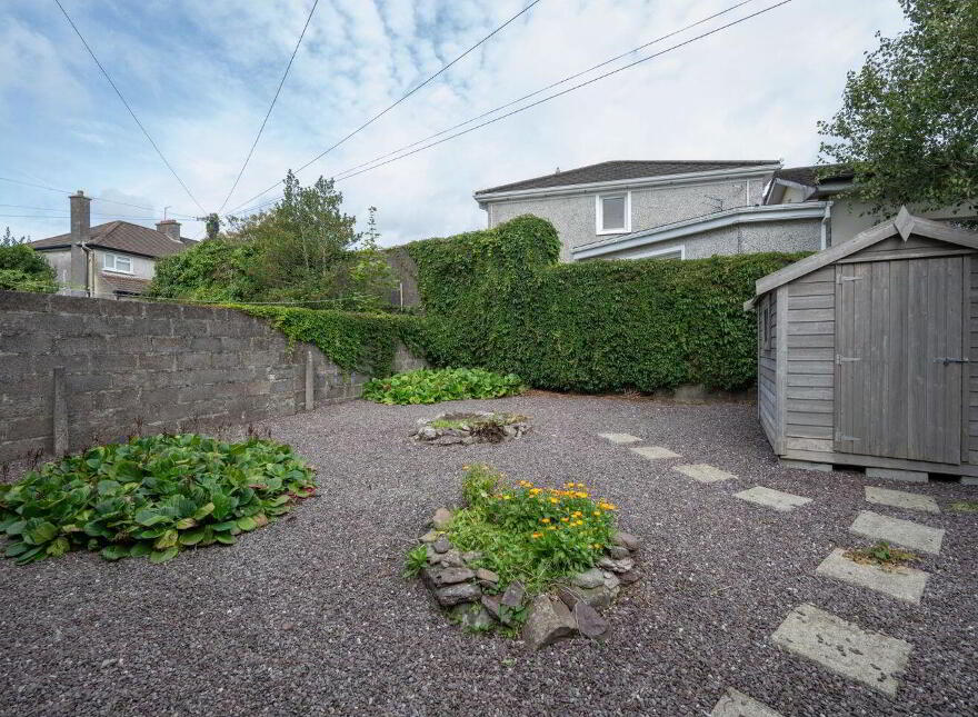 4 Summerstown Avenue, Glasheen, T12E7K3