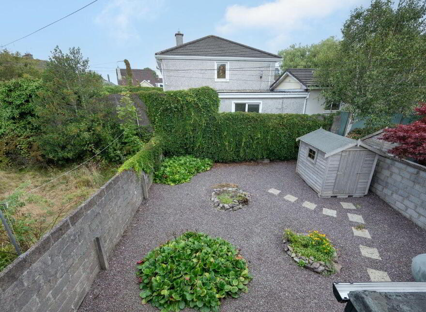 4 Summerstown Avenue, Glasheen, T12E7K3