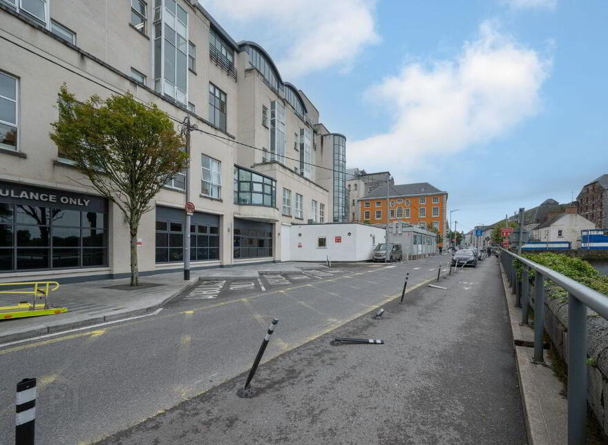 Apartment 6 Block C Grenville Court, Cork City Centre, T12RX51