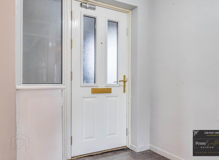 24f Ardgheean Gardens, Bangor, BT19 1SW