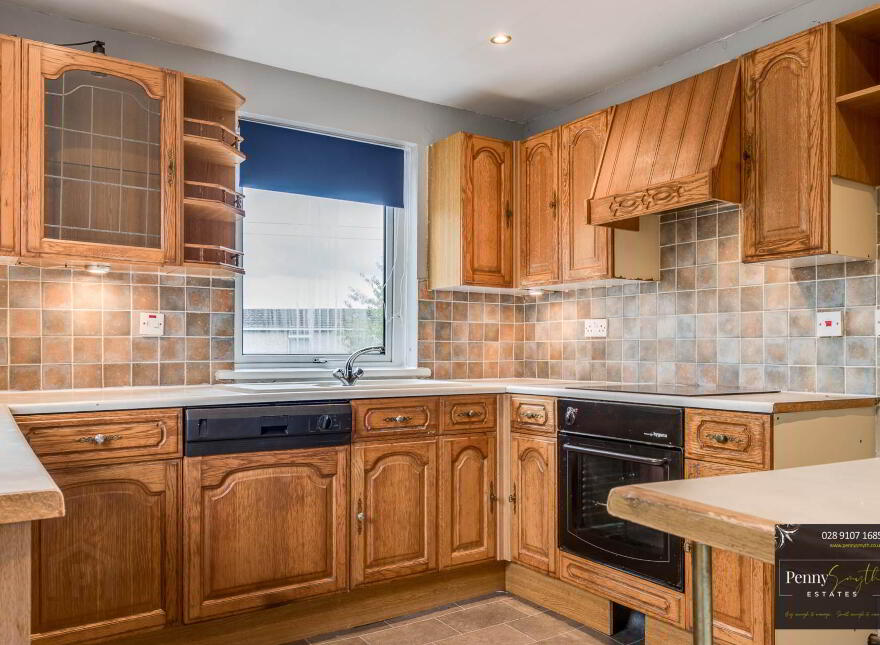 24f Ardgheean Gardens, Bangor, BT19 1SW