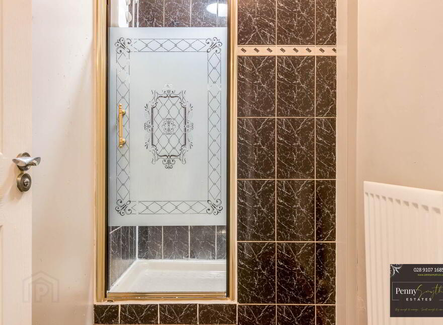 24f Ardgheean Gardens, Bangor, BT19 1SW
