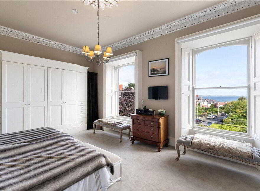 1 Eaton Place, Monkstown, A94D893