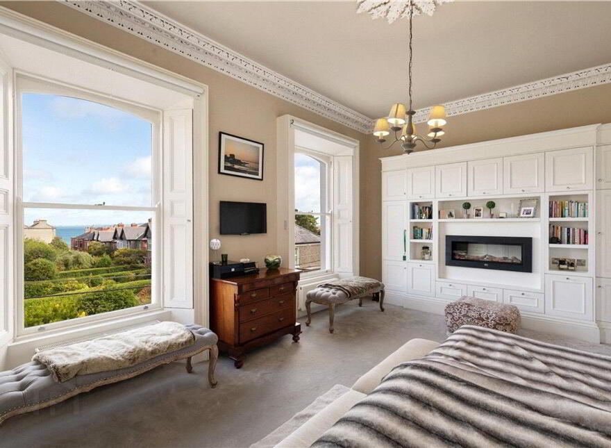 1 Eaton Place, Monkstown, A94D893