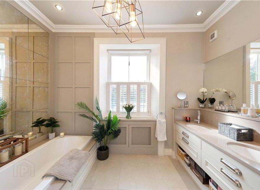 1 Eaton Place, Monkstown, A94D893